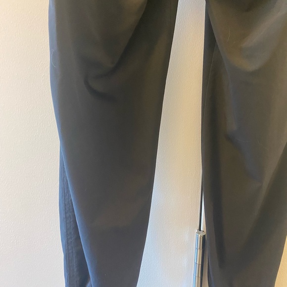 Athleta Attitude Jogger Pant Women’s Size 6 - Picture 12 of 16
